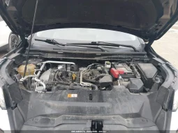 
										Mitsubishi Outlander full									