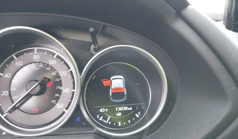
								Mazda CX-5 full									