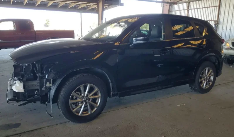 
								Mazda CX-5 full									