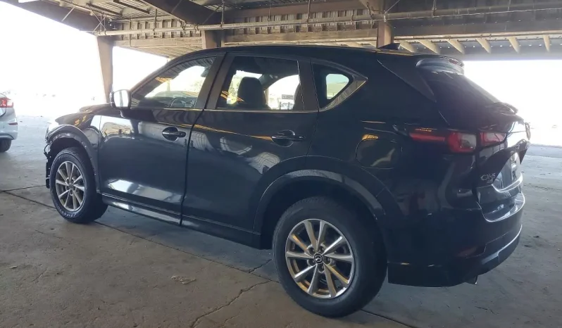 
								Mazda CX-5 full									