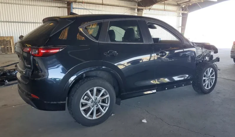 
								Mazda CX-5 full									