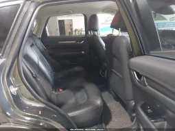 
										Mazda CX-5 full									