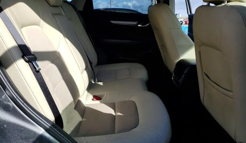 
								Mazda CX-5 full									