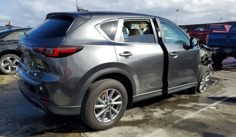 
								Mazda CX-5 full									