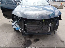 
										Lexus UX 250H full									