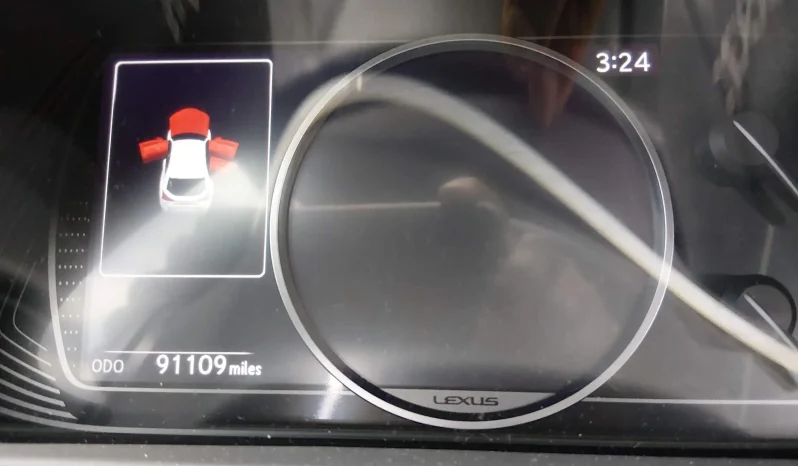 
								Lexus UX 250H full									