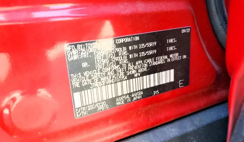
								Toyota RAV4 full									