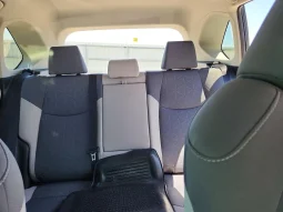 
										Toyota RAV4 full									