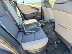 
										Toyota RAV4 full									