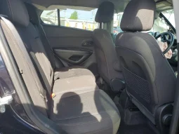 
										Chevrolet Trax full									