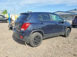 
										Chevrolet Trax full									