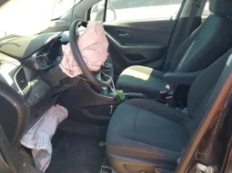 
										Chevrolet Trax full									