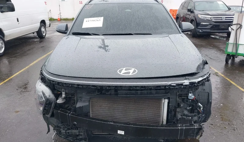 
								Hyundai Kona full									