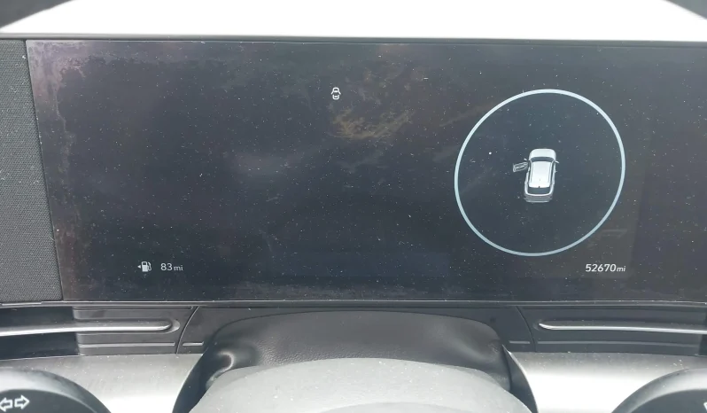 
								Hyundai Kona full									