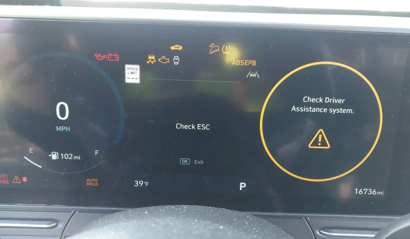 
								Hyundai Kona full									