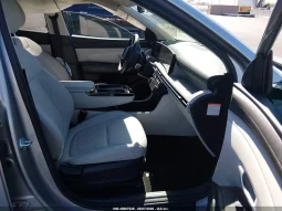 
										Hyundai Tucson full									