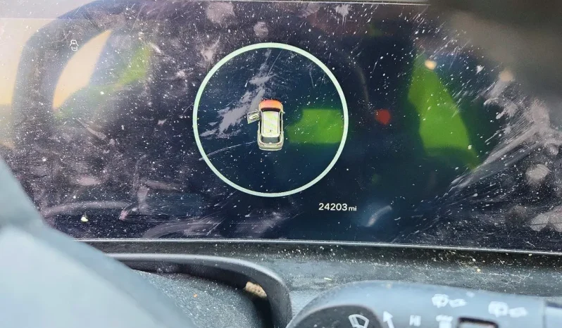
								Hyundai Tucson full									