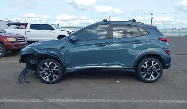 
								Hyundai Kona full									