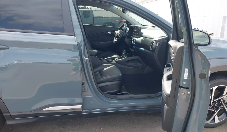 
								Hyundai Kona full									