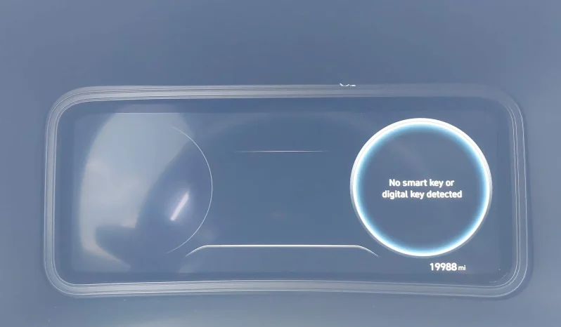 
								Hyundai Kona full									