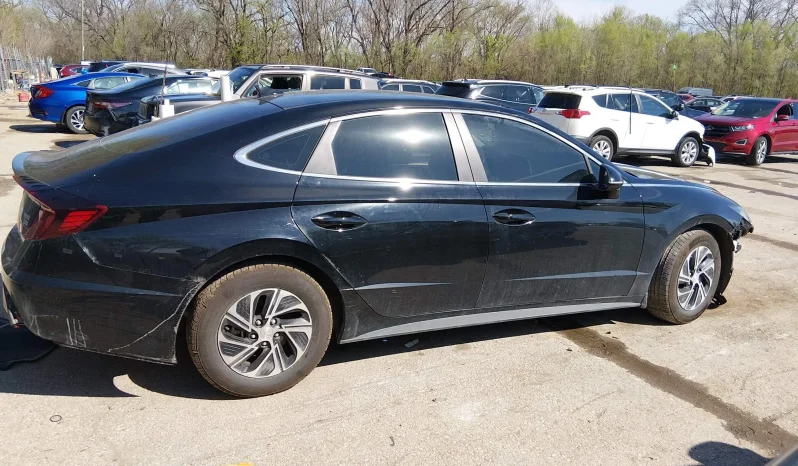 
								Hyundai Sonata full									
