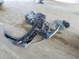 
										KIA Niro full									