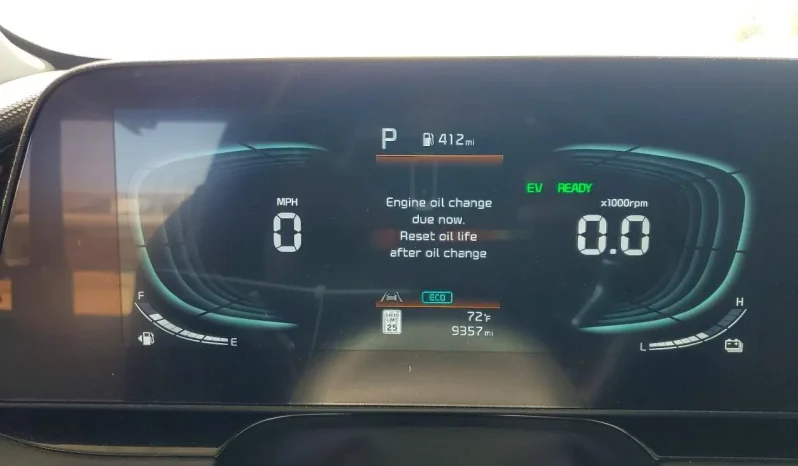 
								KIA Niro full									