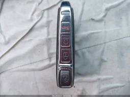 
										Kia Niro full									