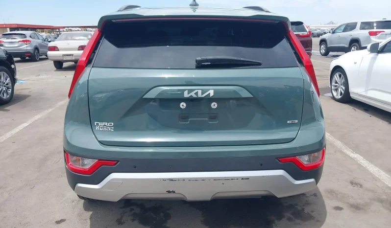 
								Kia Niro full									