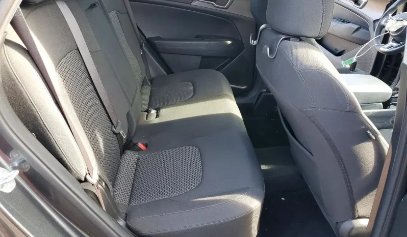 
								KIA Sportage full									