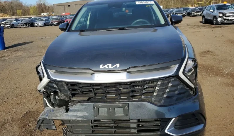 
								KIA Sportage full									