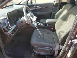 
										KIA Sportage full									