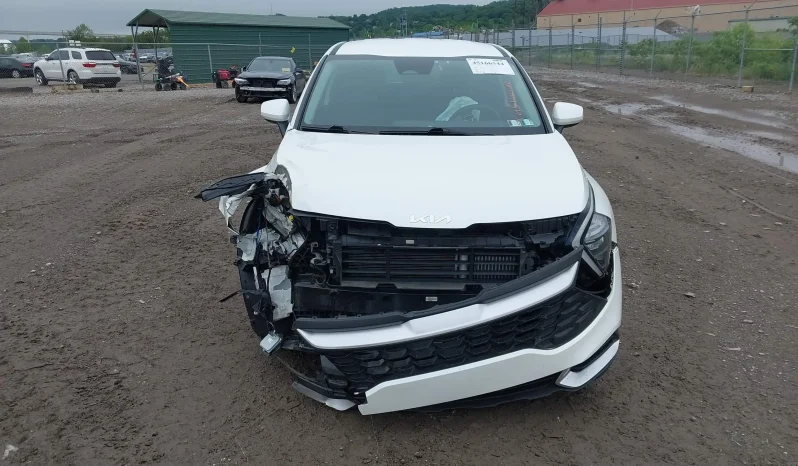 
								KIA Sportage Hybrid full									