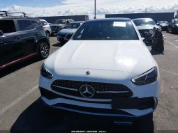 
										Mercedes-Benz C 300 full									