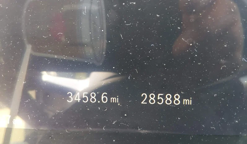 
								Mercedes-Benz C 300 full									