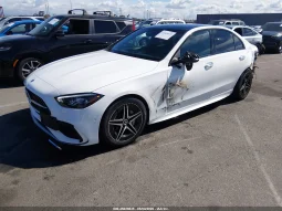 
										Mercedes-Benz C 300 full									
