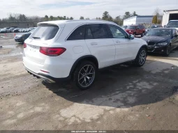 
										Mercedes-Benz GLC 300 full									
