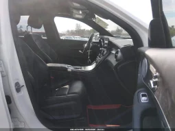 
										Mercedes-Benz GLC 300 full									