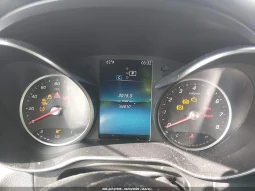 
										Mercedes-Benz GLC 300 full									