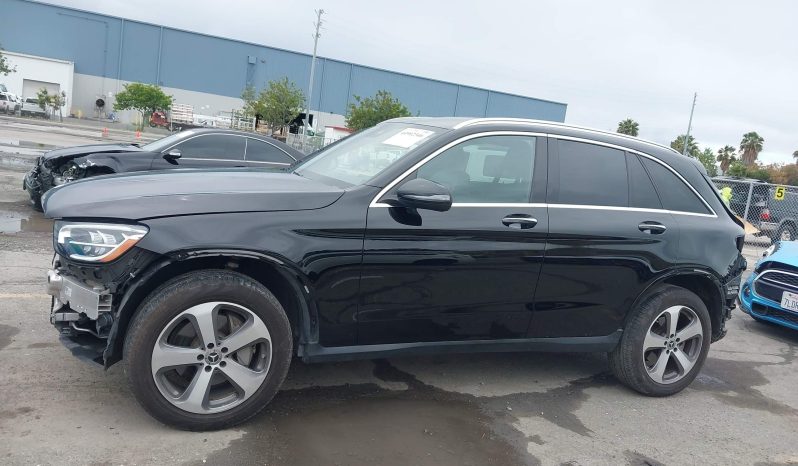 
								Mercedes-Benz GLC-Class full									