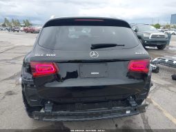 
										Mercedes-Benz GLC-Class full									