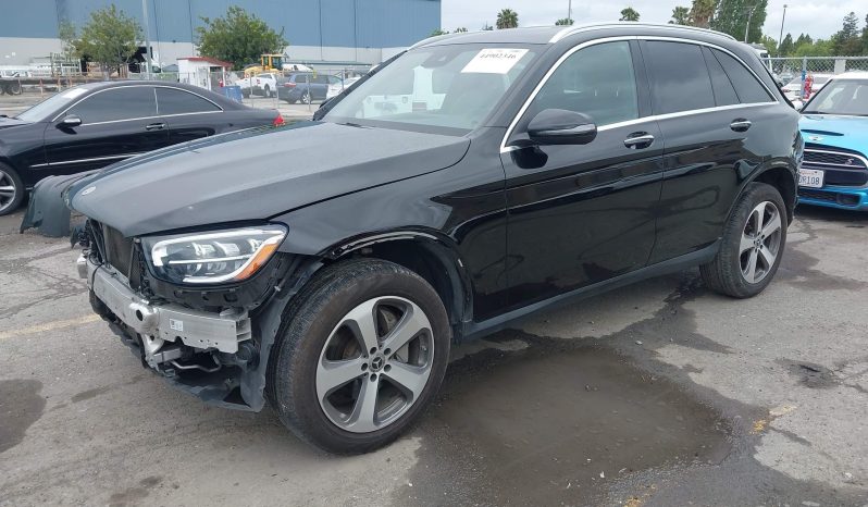 
								Mercedes-Benz GLC-Class full									