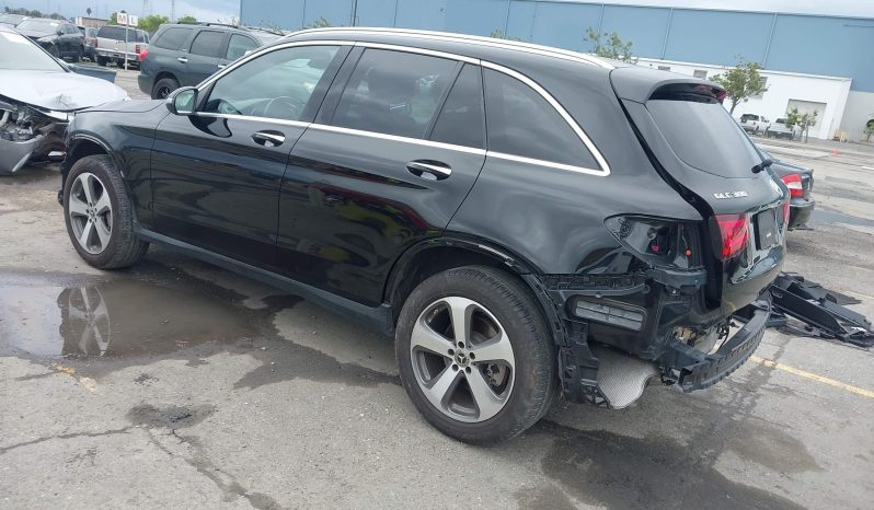 
								Mercedes-Benz GLC-Class full									