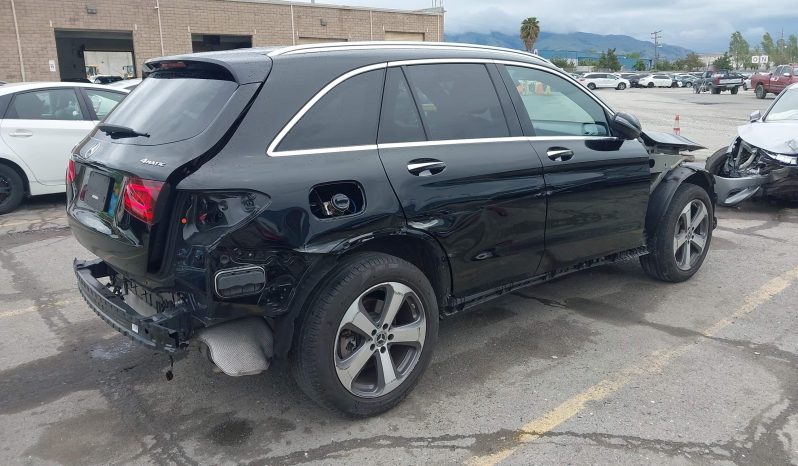 
								Mercedes-Benz GLC-Class full									