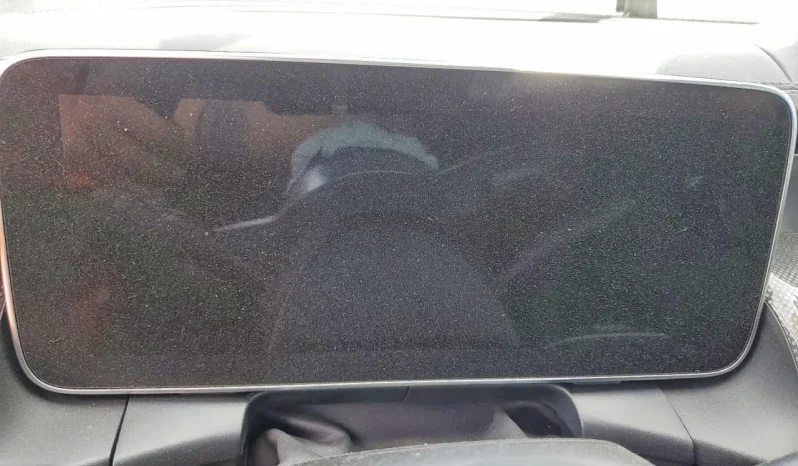 
								Mercedes-Benz GLC 300 full									