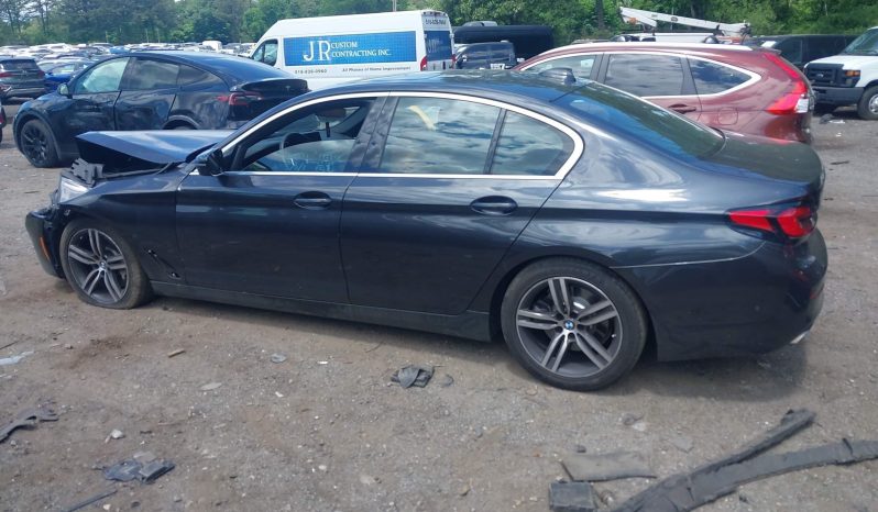 
								BMW 5 Series full									