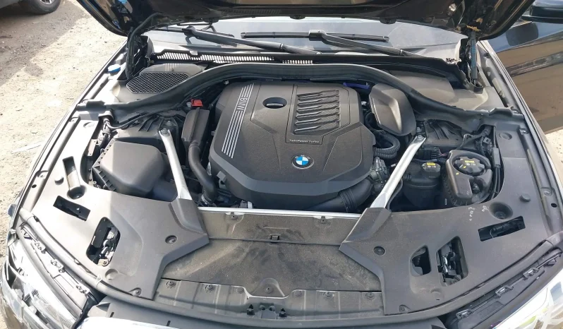 
								BMW 5 Series full									