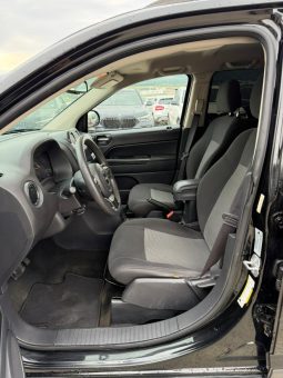 
										2016 Jeep Compass, Sport full									