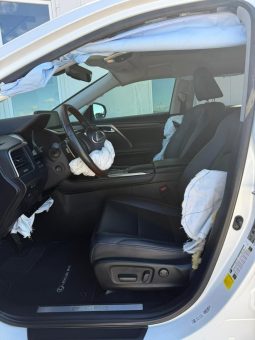
										2021 Lexus RX, 350 full									