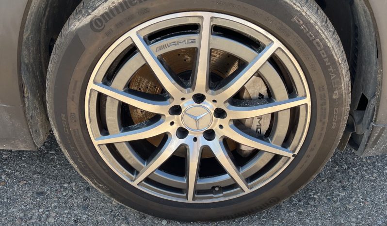 
								Mercedes-Benz GLA-Class full									